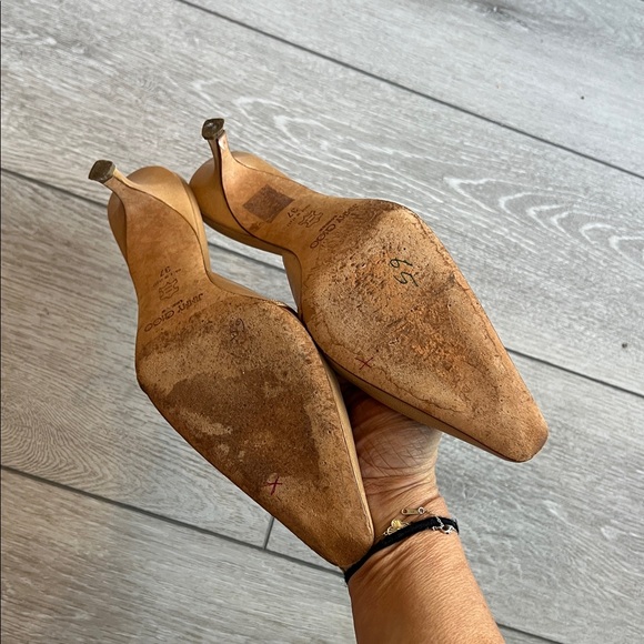 Jimmy Choo camel kitten heel classic pointy toe Leather slip on Mules 37/ 6 - Picture 9 of 12